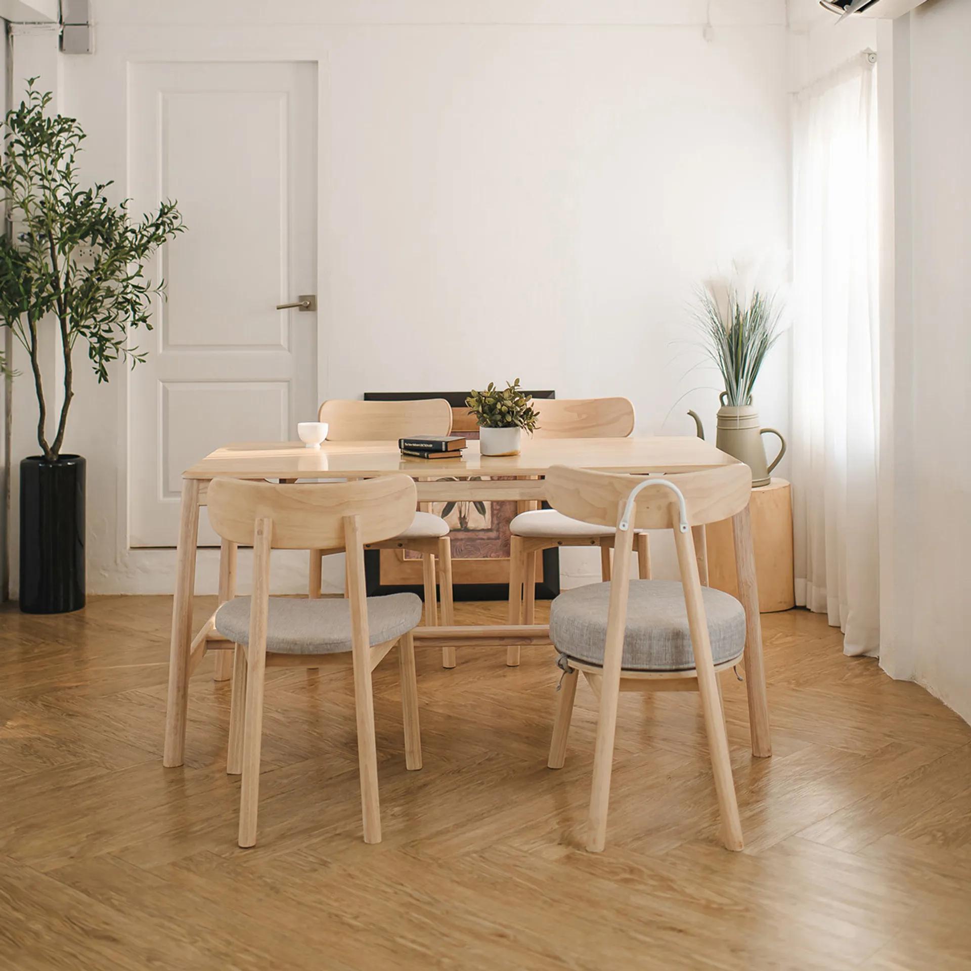Miki Dining Set