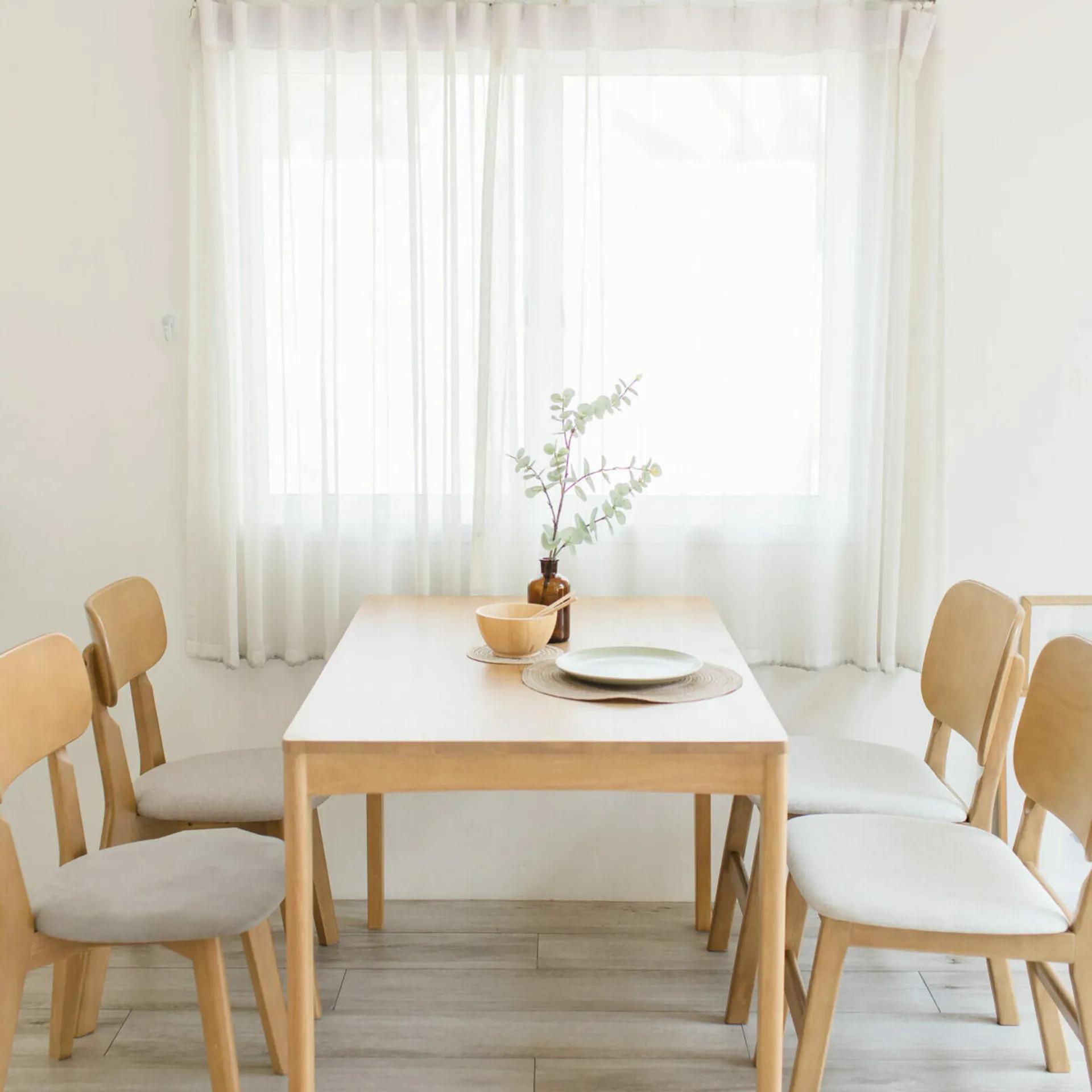 Romp Dining Set